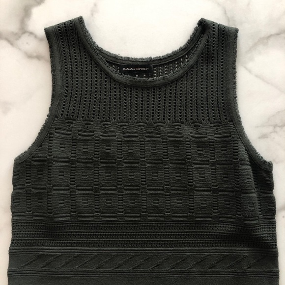 Banana Republic Mixed Stitch Shell Tank Top Green - Picture 3 of 8